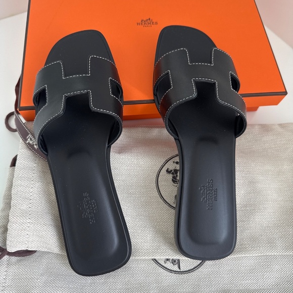 NIB pristine never worn Hermes Oren - Picture 2 of 4